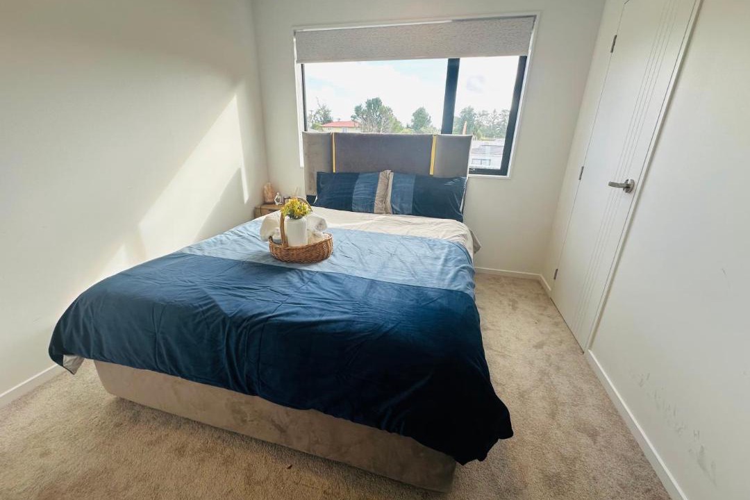 Photo of Bedroom in Massey