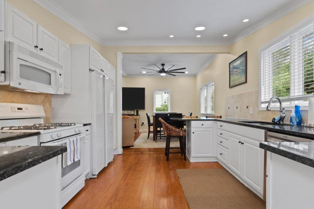 Photo of Kitchen in Old Town