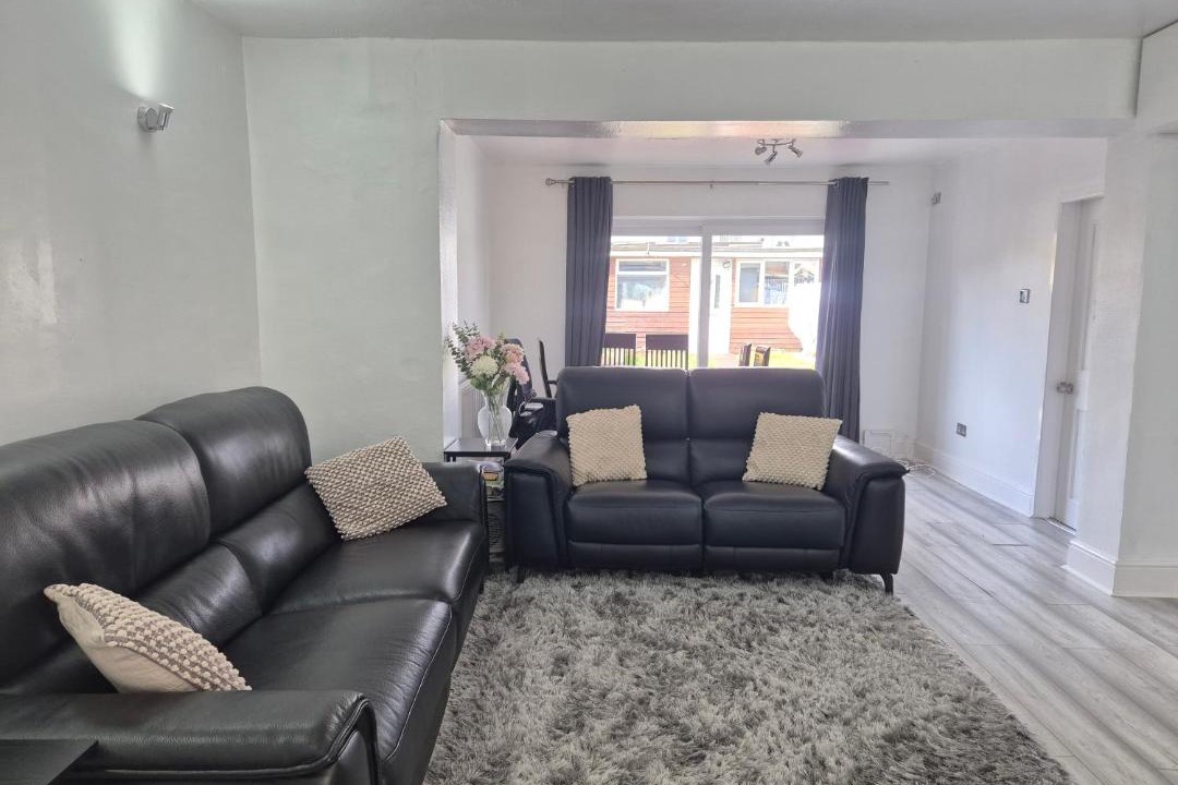 Photo of Livingroom in Basildon