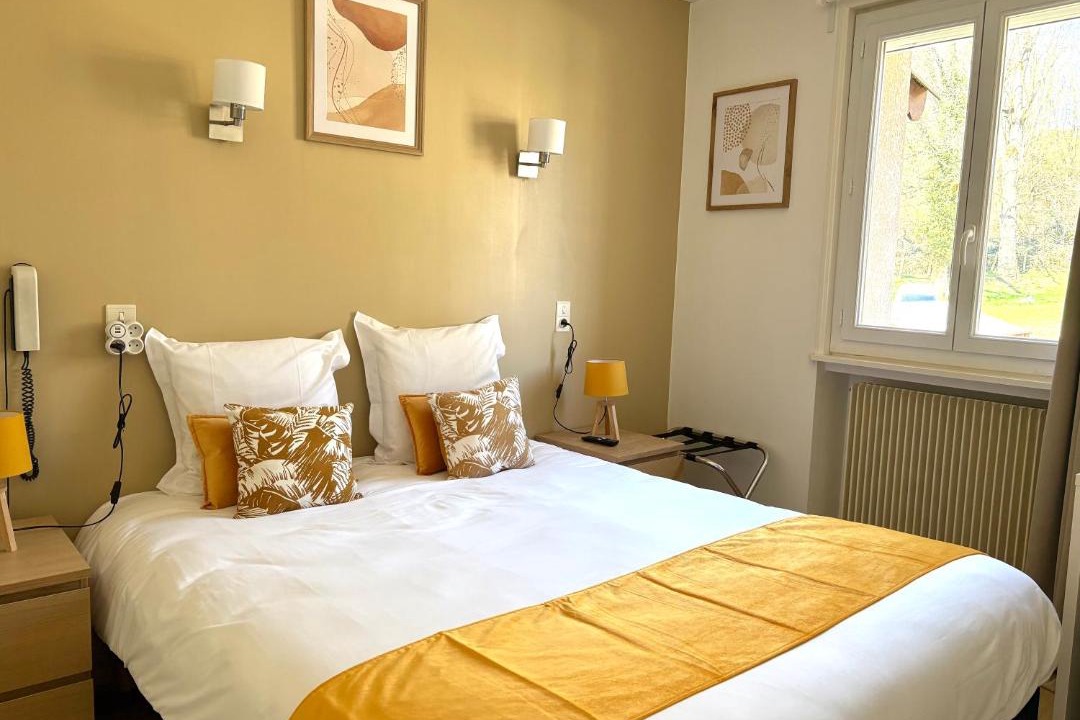 Photo of Others in Jas