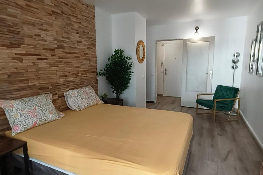 Photo of Others in Saint-Victor