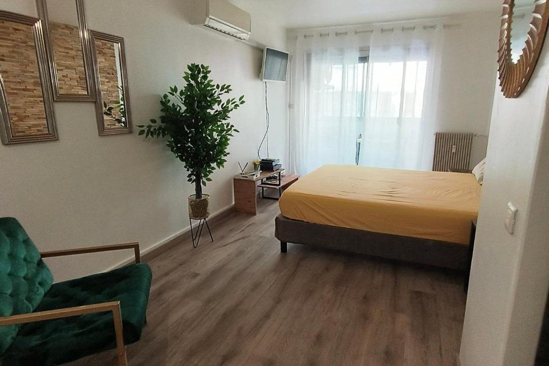 Photo of Others in Saint-Victor