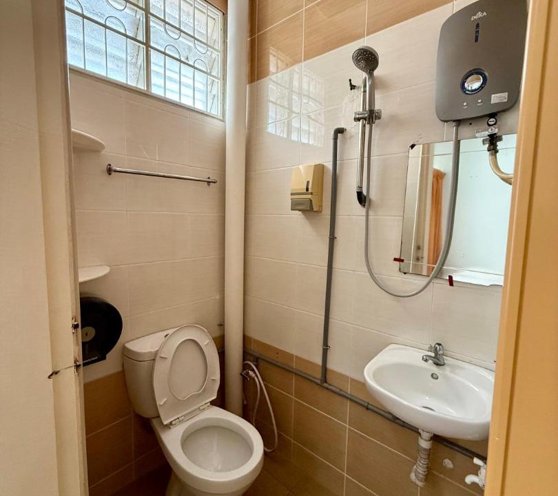 Photo of Bathroom in Taman Tab