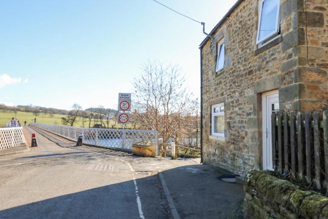 Photo of Others in Wark