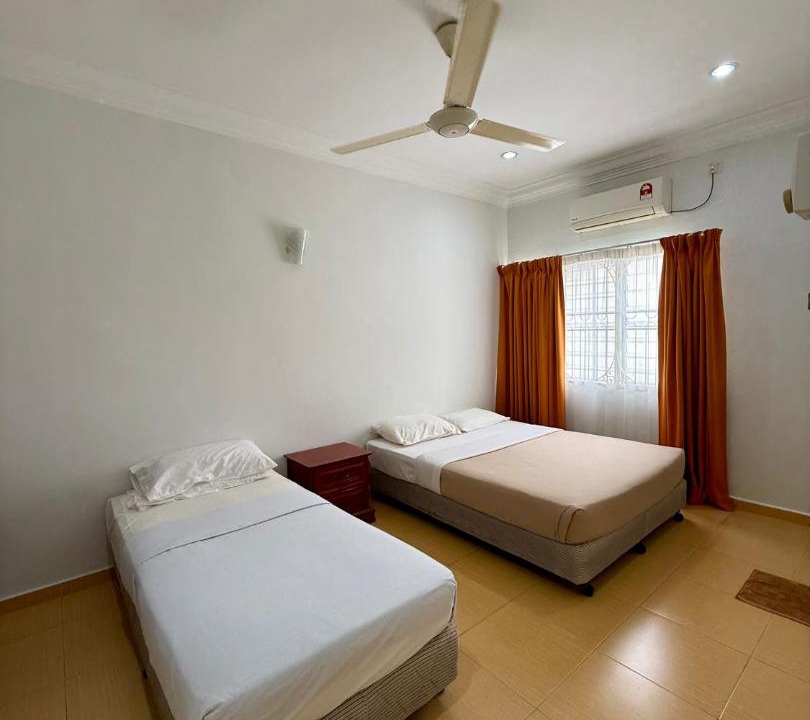 Photo of Bedroom in Taman Tab