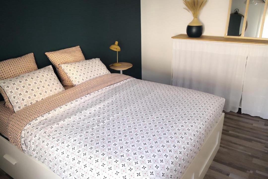 Photo of Bedroom in Saint-Lo