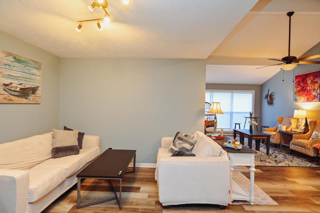 Photo of Others in National Hills