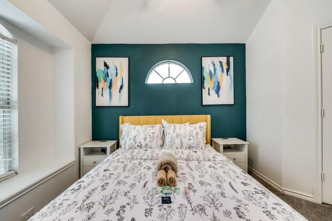 Photo of Bedroom in Euless