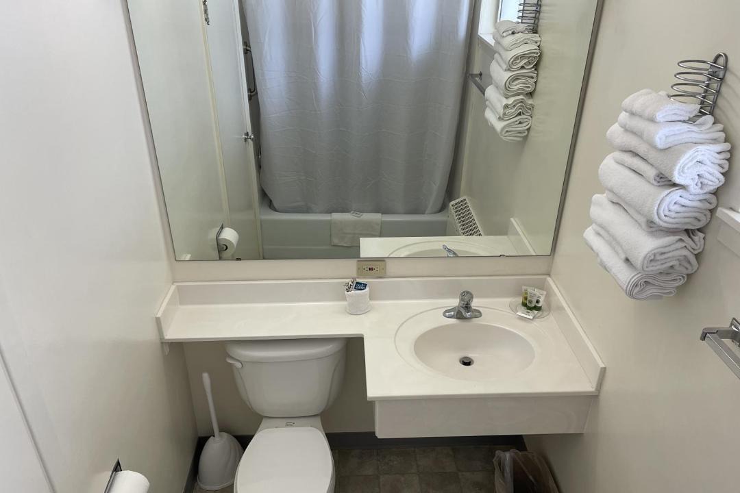 Photo of Bathroom in Escalante