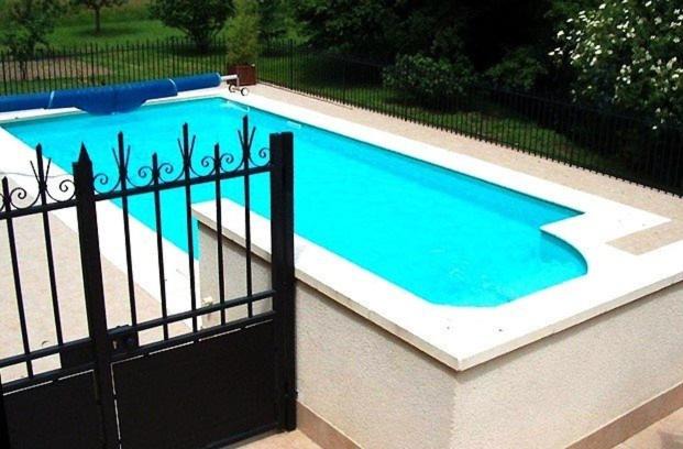 Photo of Patio Balcony in Saint-Hilaire-sur-Benaize