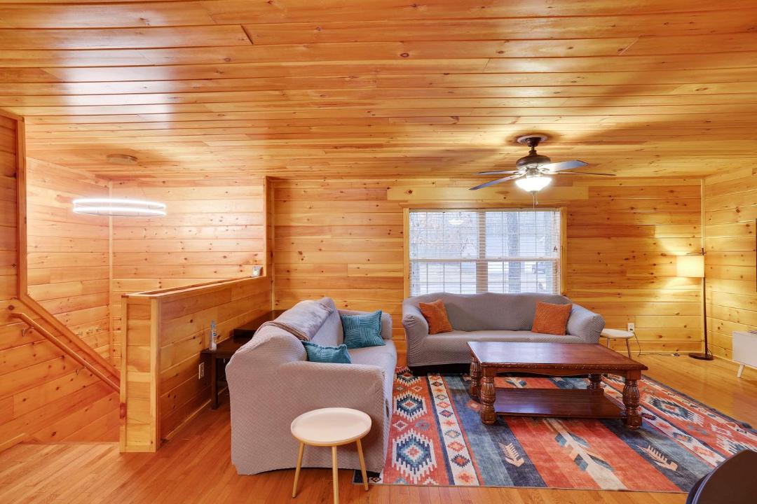 Photo of Others in Hickory Hills