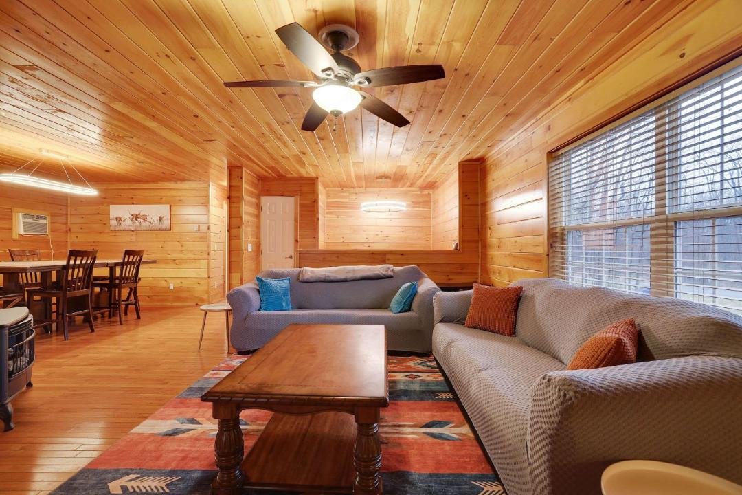 Photo of Others in Hickory Hills