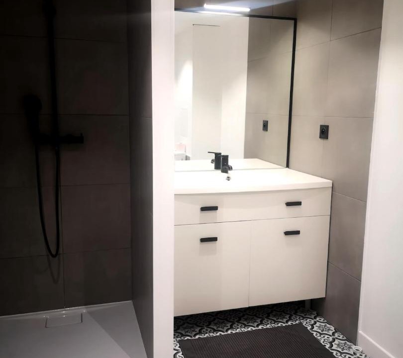 Photo of Bathroom in Condrieu