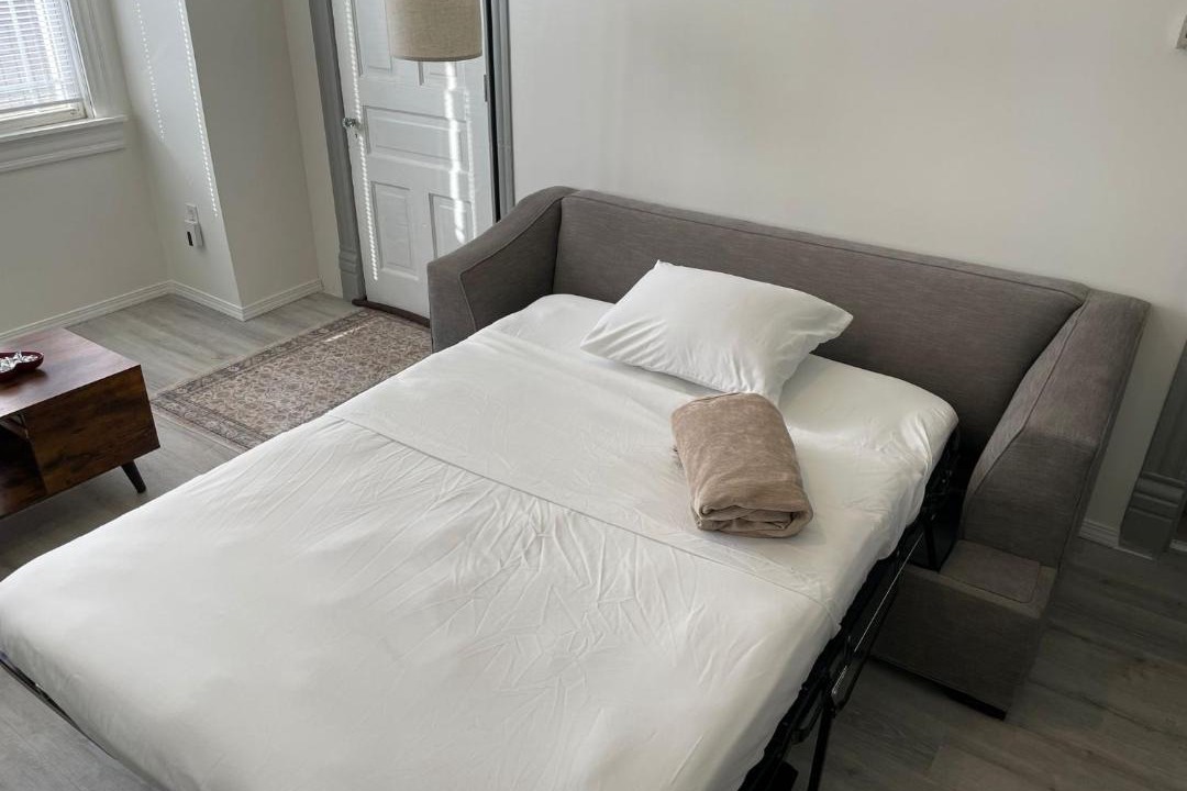 Photo of Bedroom in Avondale