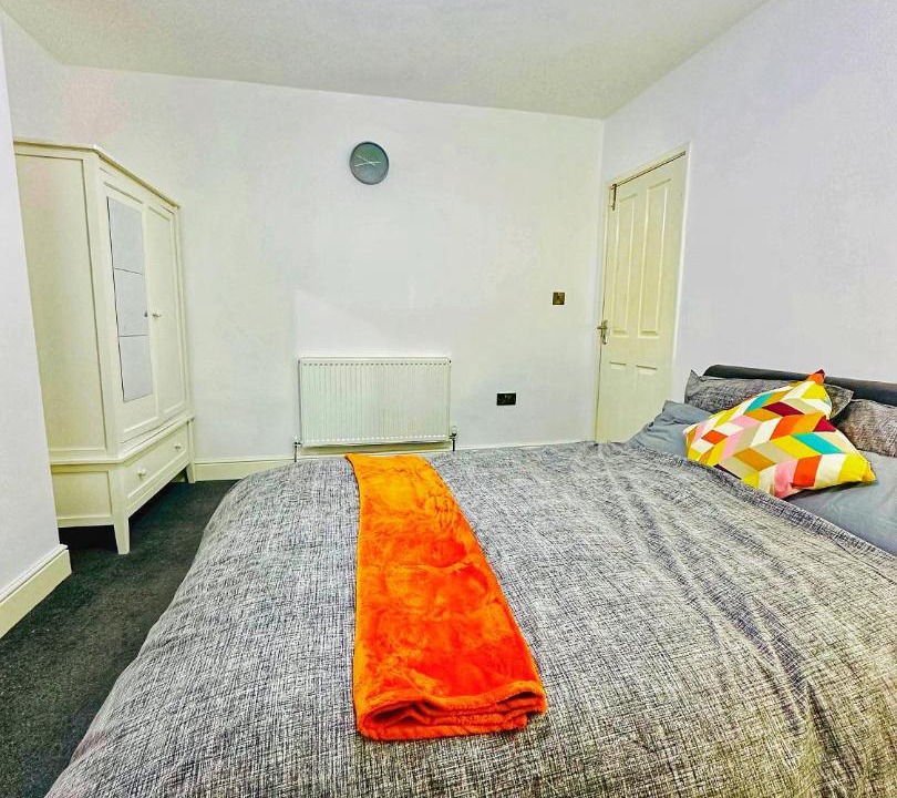 Photo of Bedroom in Oadby