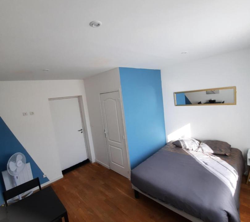 Photo of Bedroom in Vesoul