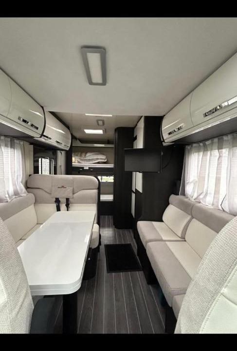 Photo of Others in Yvre-l'Eveque