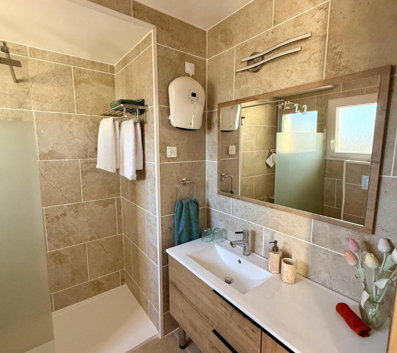 Photo of Bathroom in Coursan