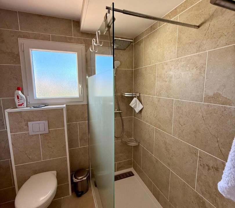 Photo of Bathroom in Coursan