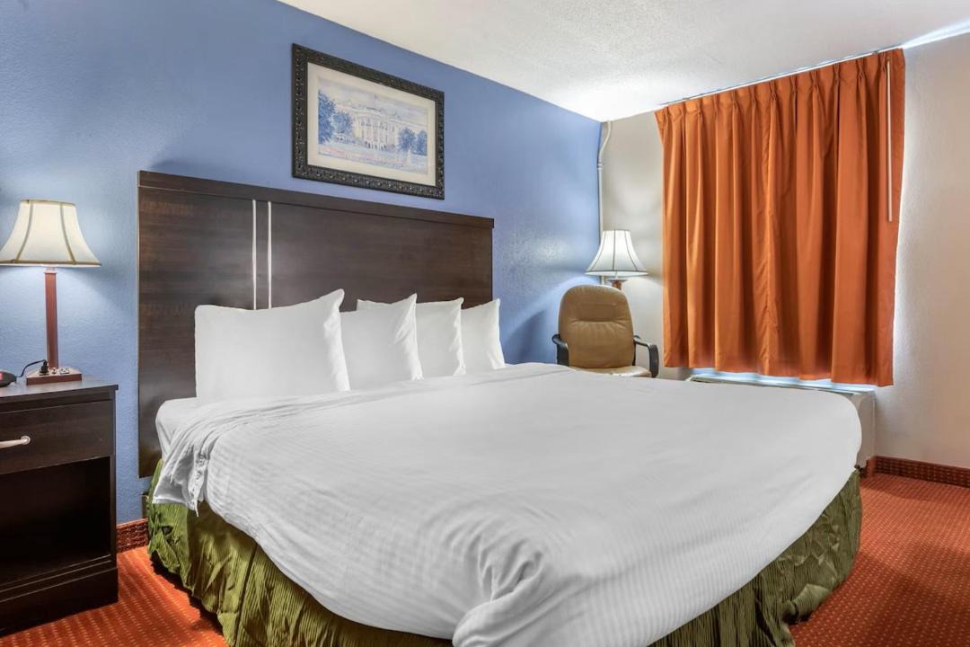 Photo of Bedroom in Lancaster