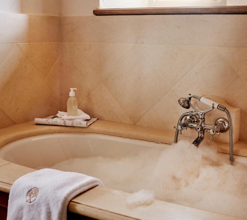 Photo of Bathroom in Vieux-Mareuil