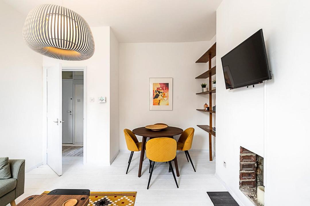 Photo of Others in Tufnell Park