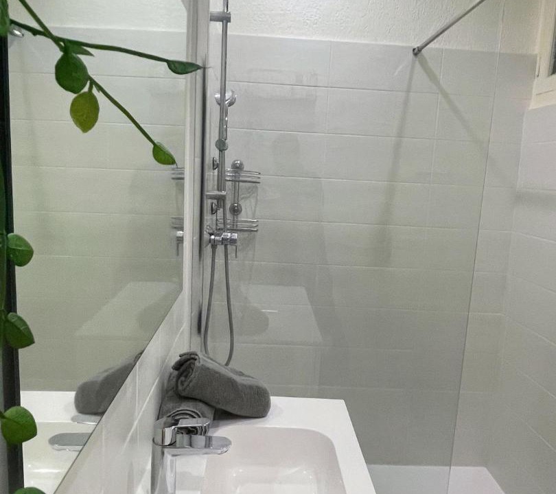 Photo of Bathroom in Les Remparts