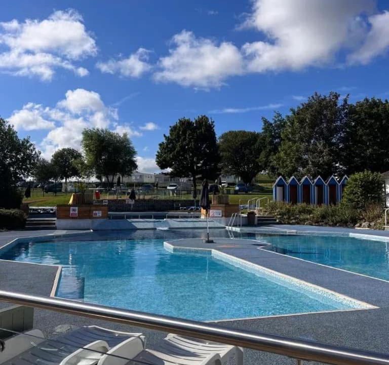 Photo of Others in Isle of Grain