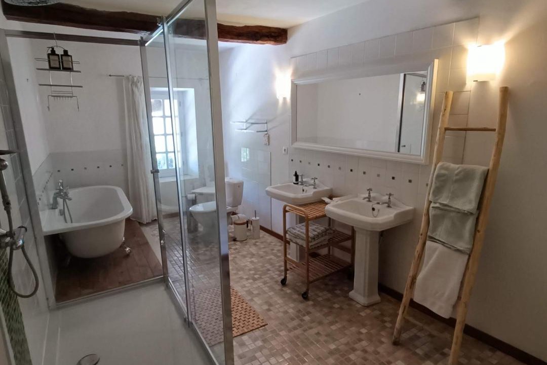 Photo of Bathroom in Sonnac-sur-l'Hers