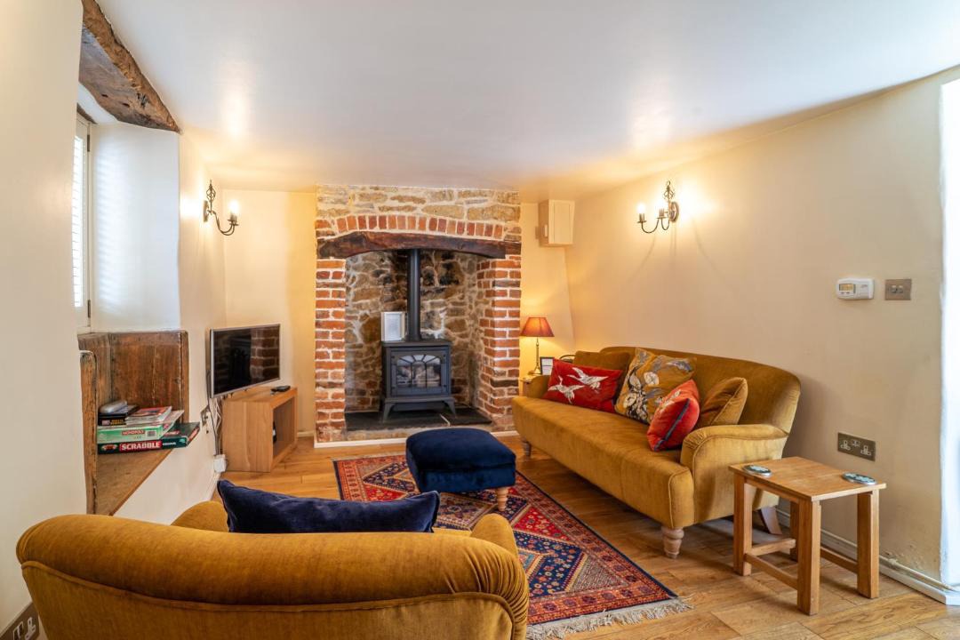 Photo of Others in Burton Bradstock