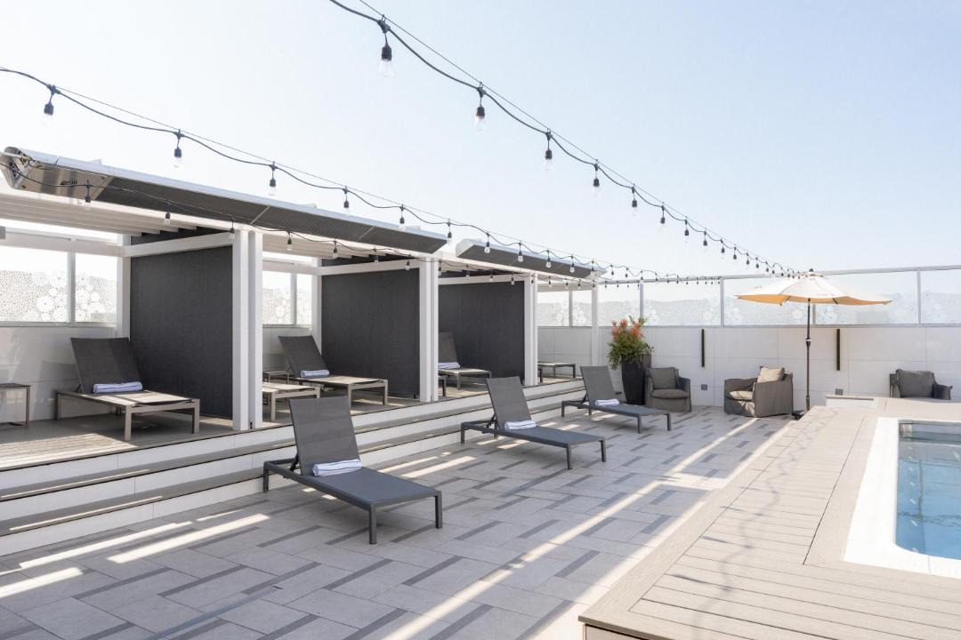 Photo of Patio Balcony in The Strand