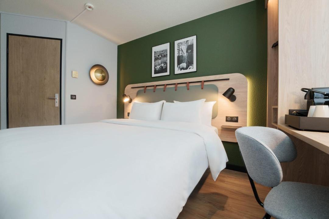 Photo of Bedroom in Le Blanc-Mesnil