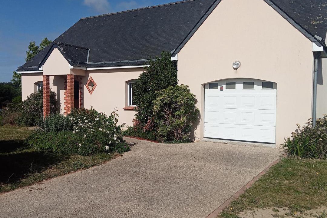 Photo of Others in Aze