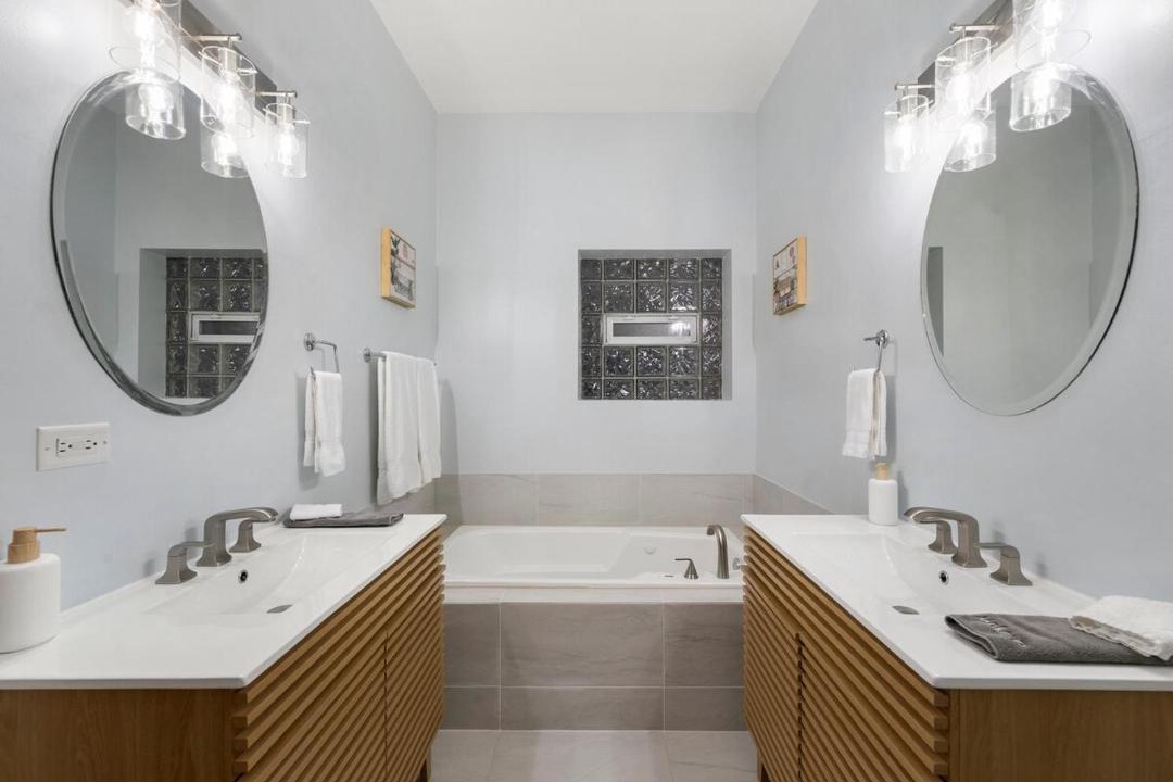 Photo of Bathroom in Tri-Taylor