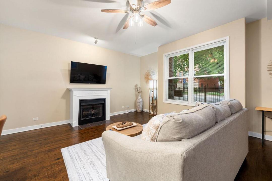 Photo of Others in Tri-Taylor