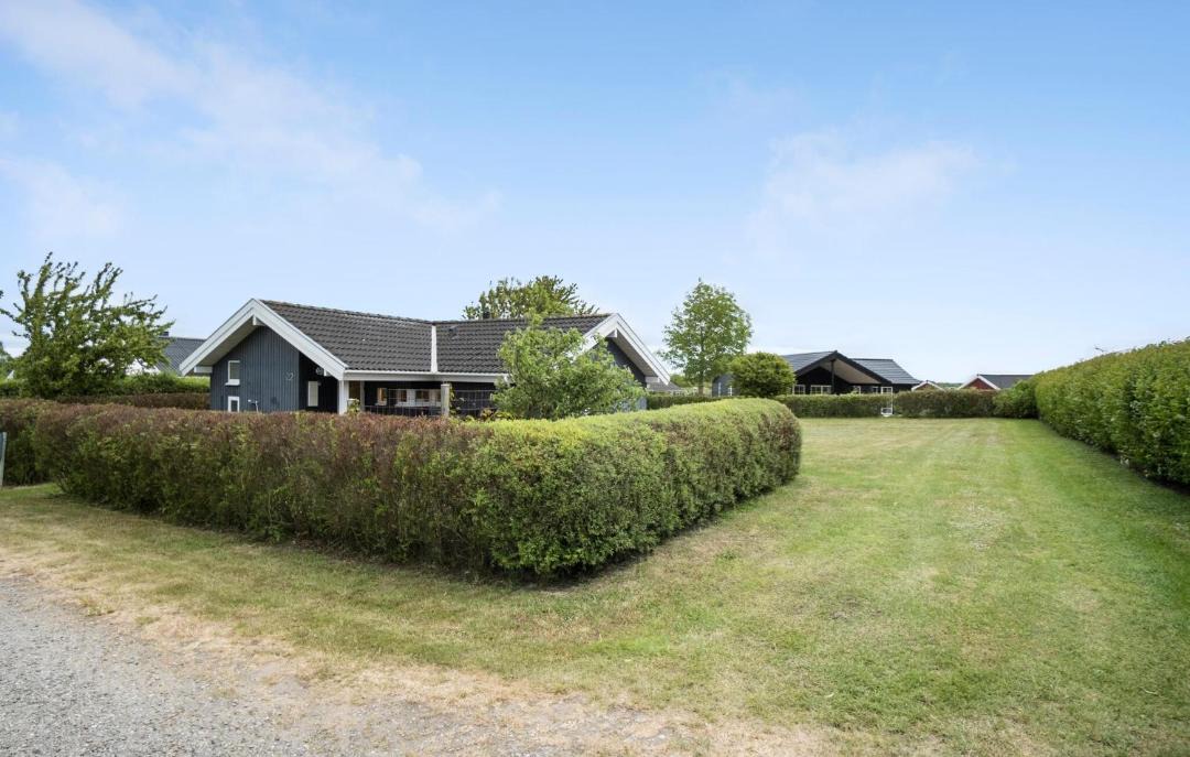 Photo of Others in Næs