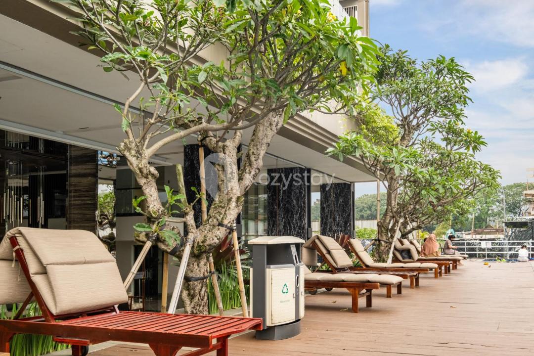 Photo of Others in Arjuna