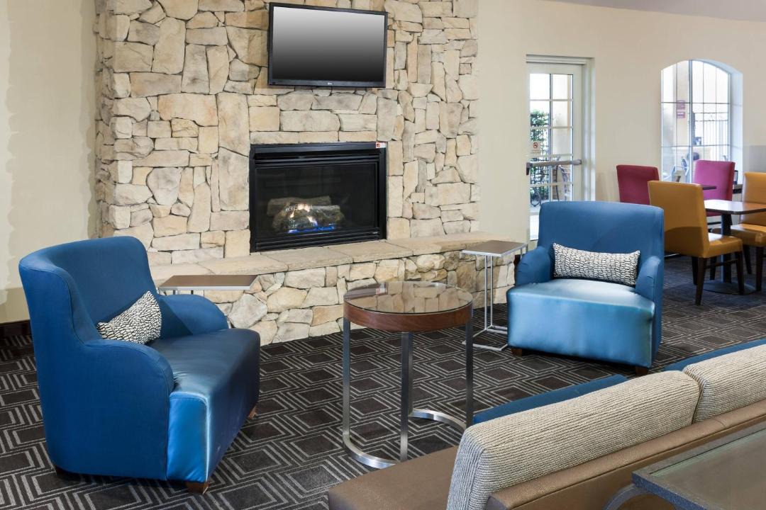 Photo of Livingroom in Shearer Hills - Ridgeview