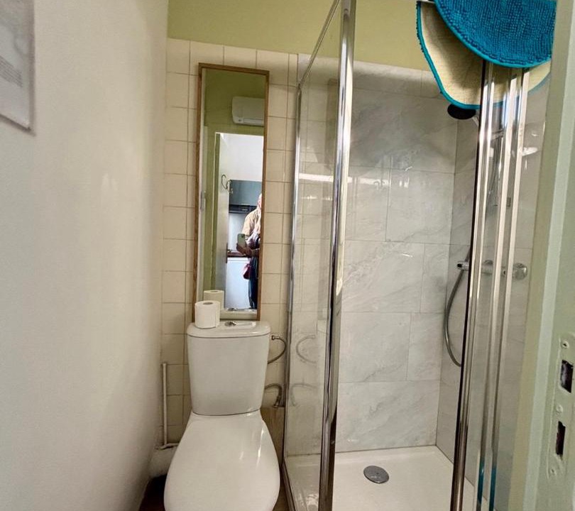 Photo of Bathroom in Rochefort