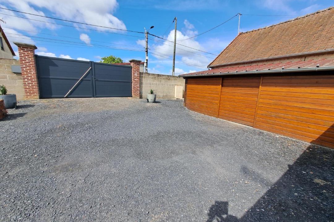 Photo of Others in Rollot