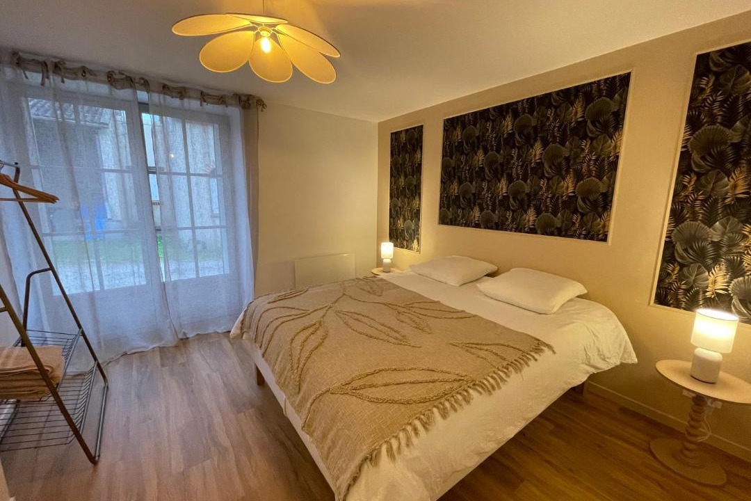 Photo of Bedroom in Huisseau-sur-Cosson