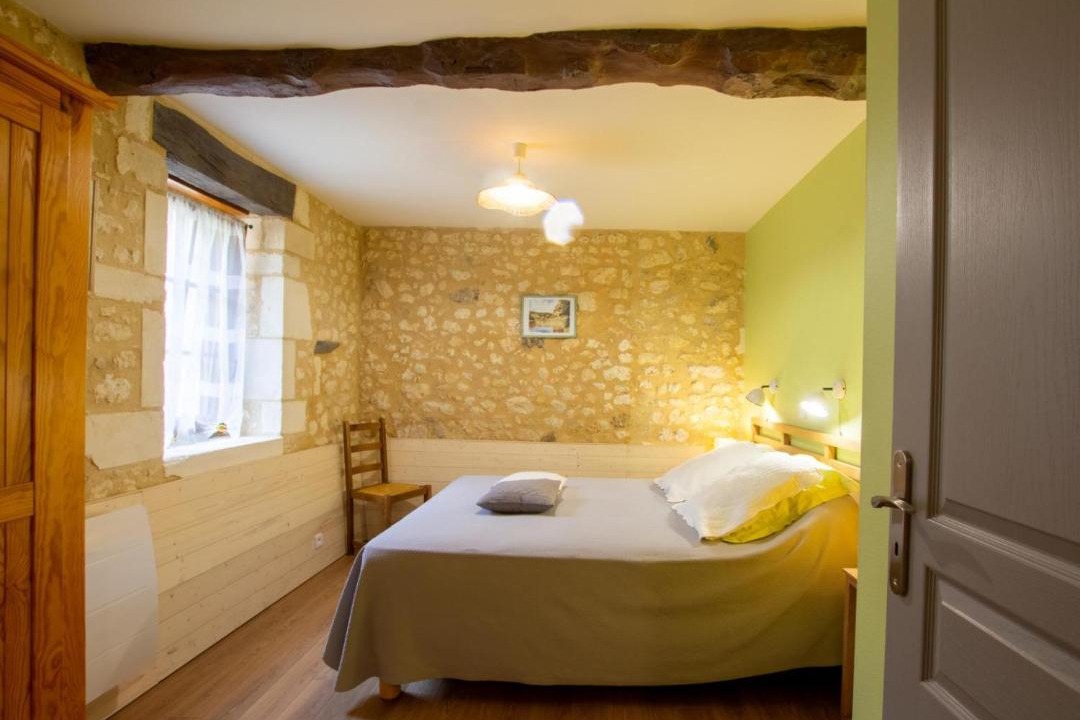 Photo of Bedroom in Saint-Laurent-des-Batons