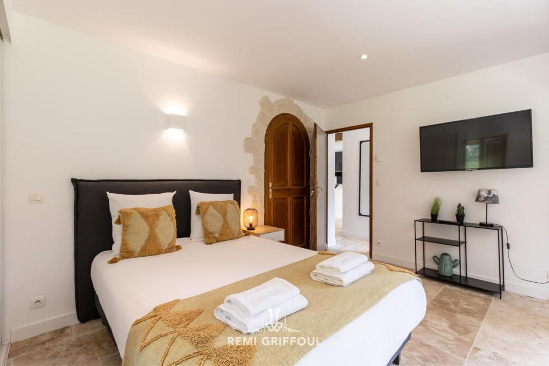 Photo of Bedroom in Equemauville