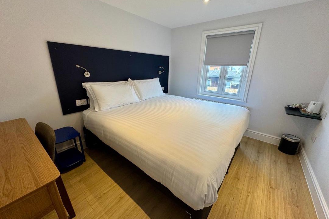 Photo of Bedroom in Brentwood