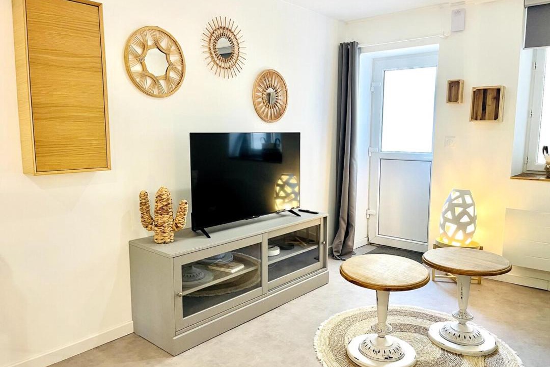 Photo of Livingroom in Olivet