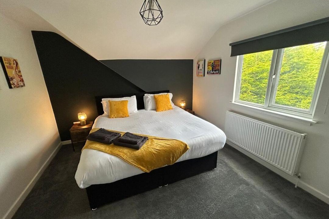 Photo of Bedroom in Polesworth