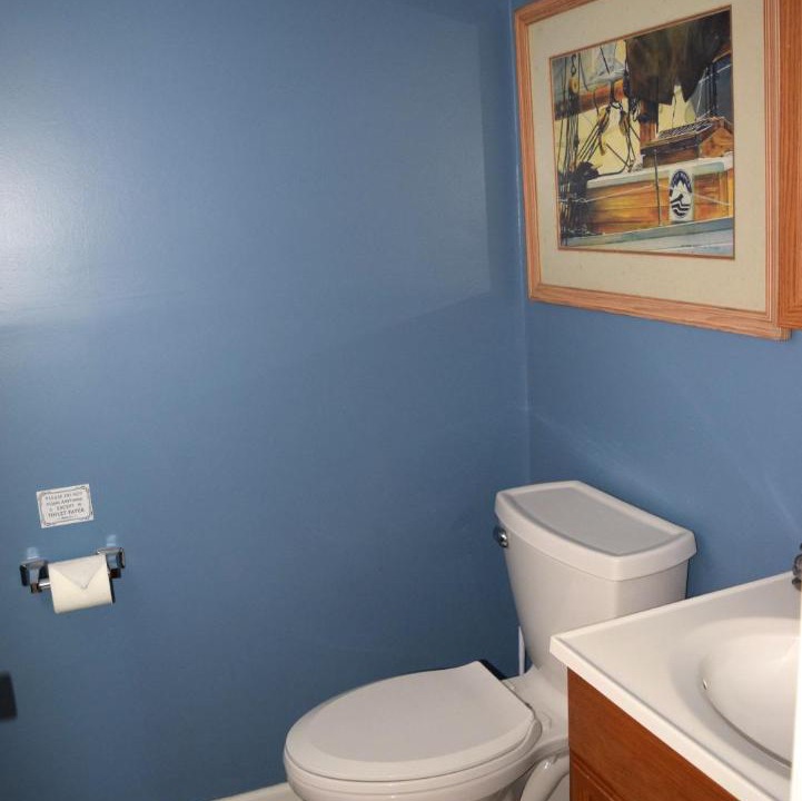 Photo of Bathroom in Guntersville
