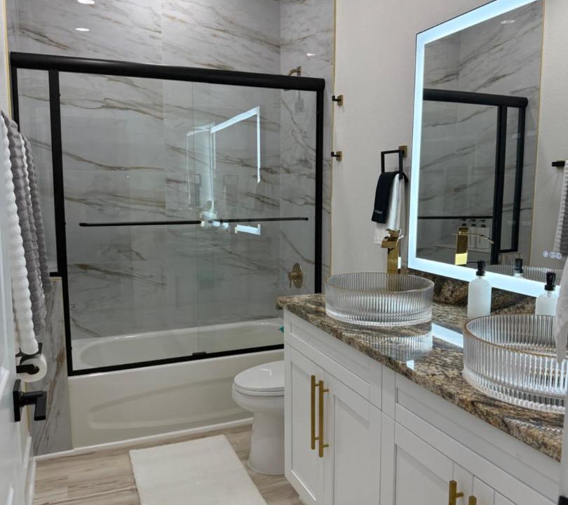 Photo of Bathroom in Tarpon Springs