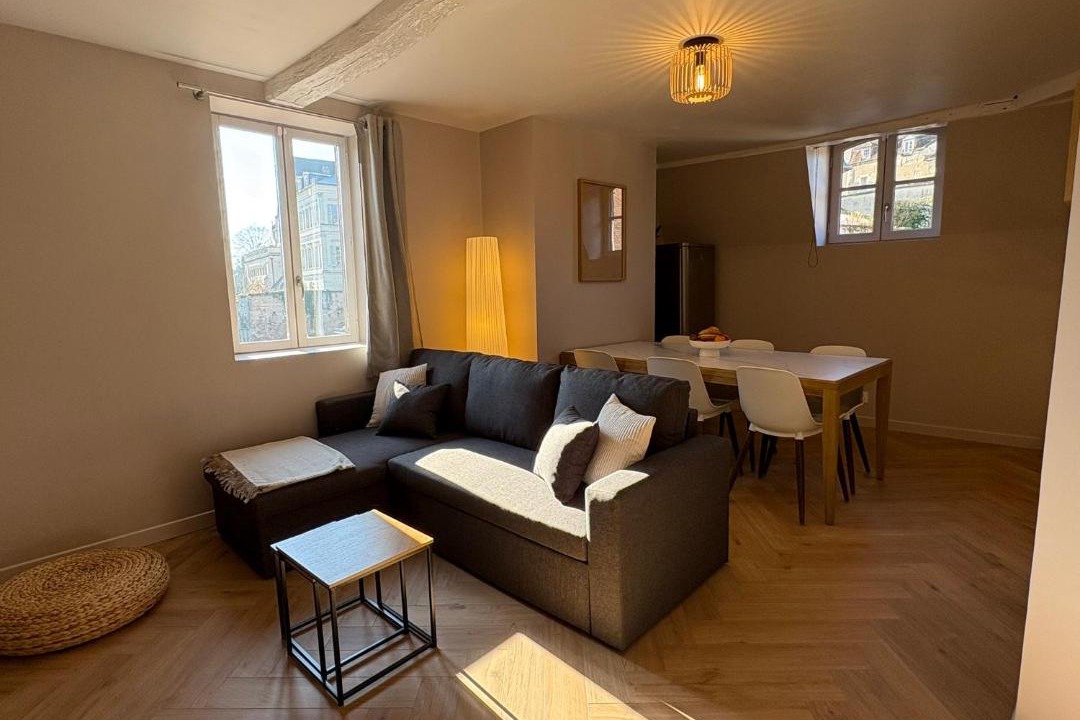 Photo of Others in Auxerre