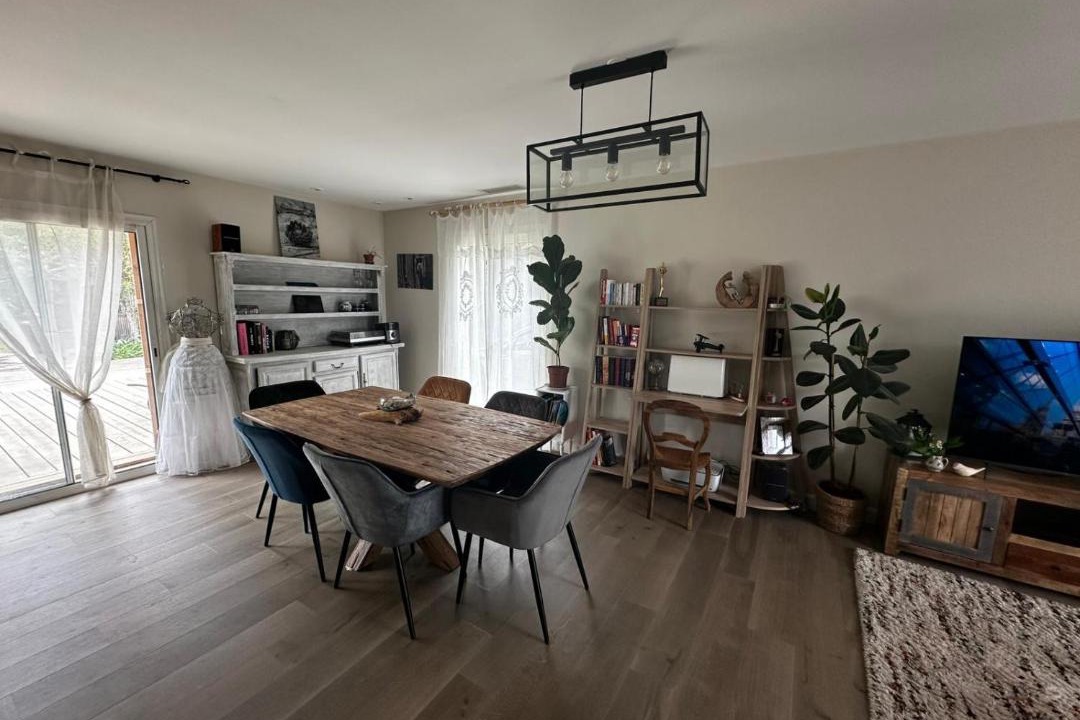 Photo of Livingroom in Biganos